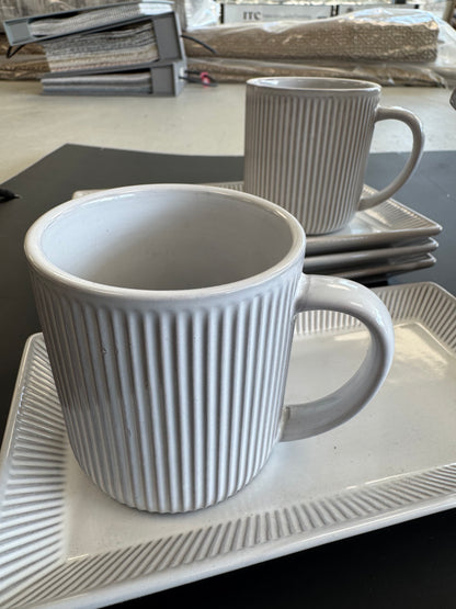 Set Of 4 Mugs & Cake Plates